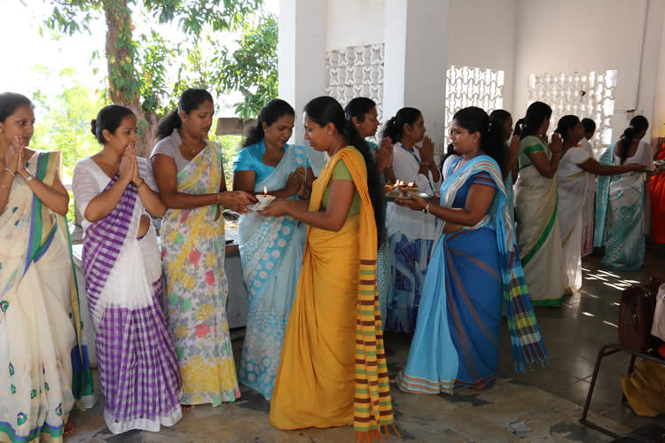 16th Anniversary at Henawatta Sri Vivekarama Purana Vihara on 2018-02-07