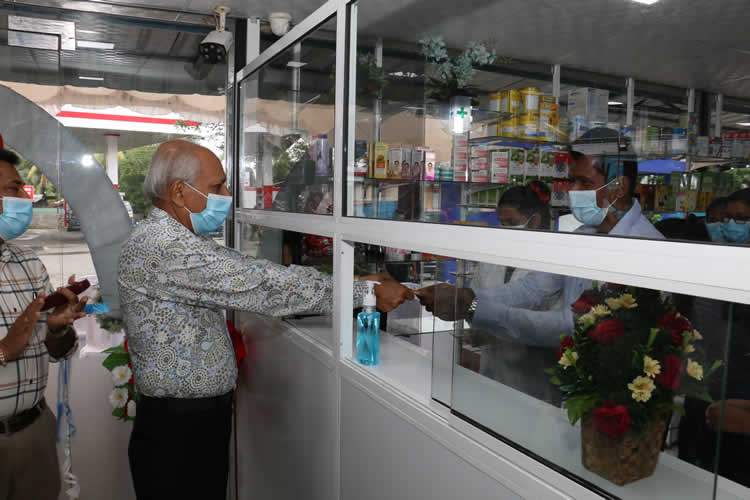 Co-op Pharmacy Opened on 2021-11-11